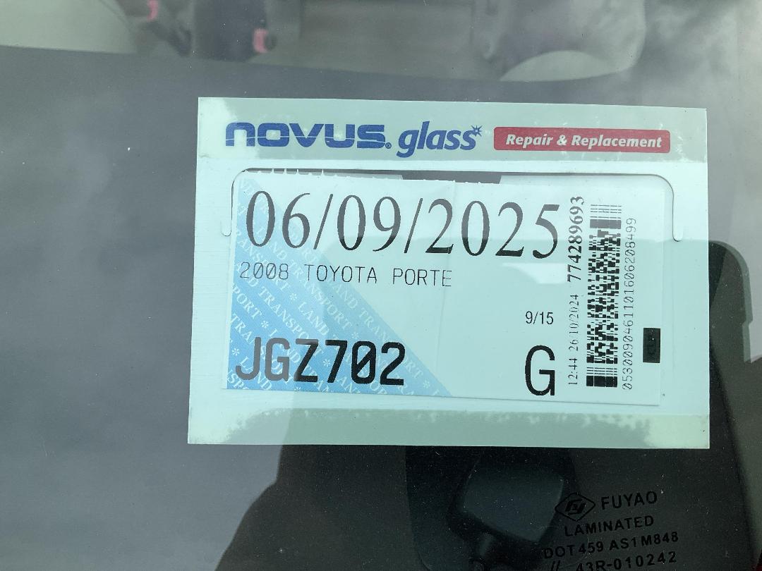 Photo '13' of Toyota Porte Photo '13' of Toyota Porte