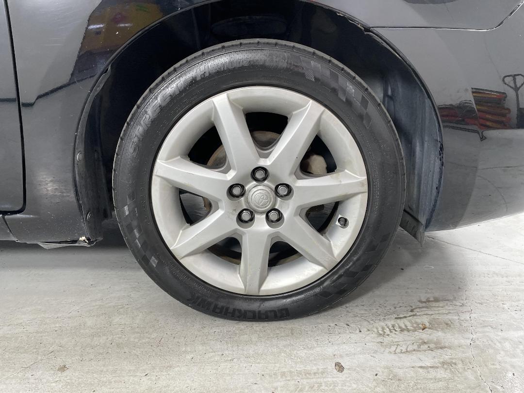 Photo '9' of Toyota Prius Photo '9' of Toyota Prius