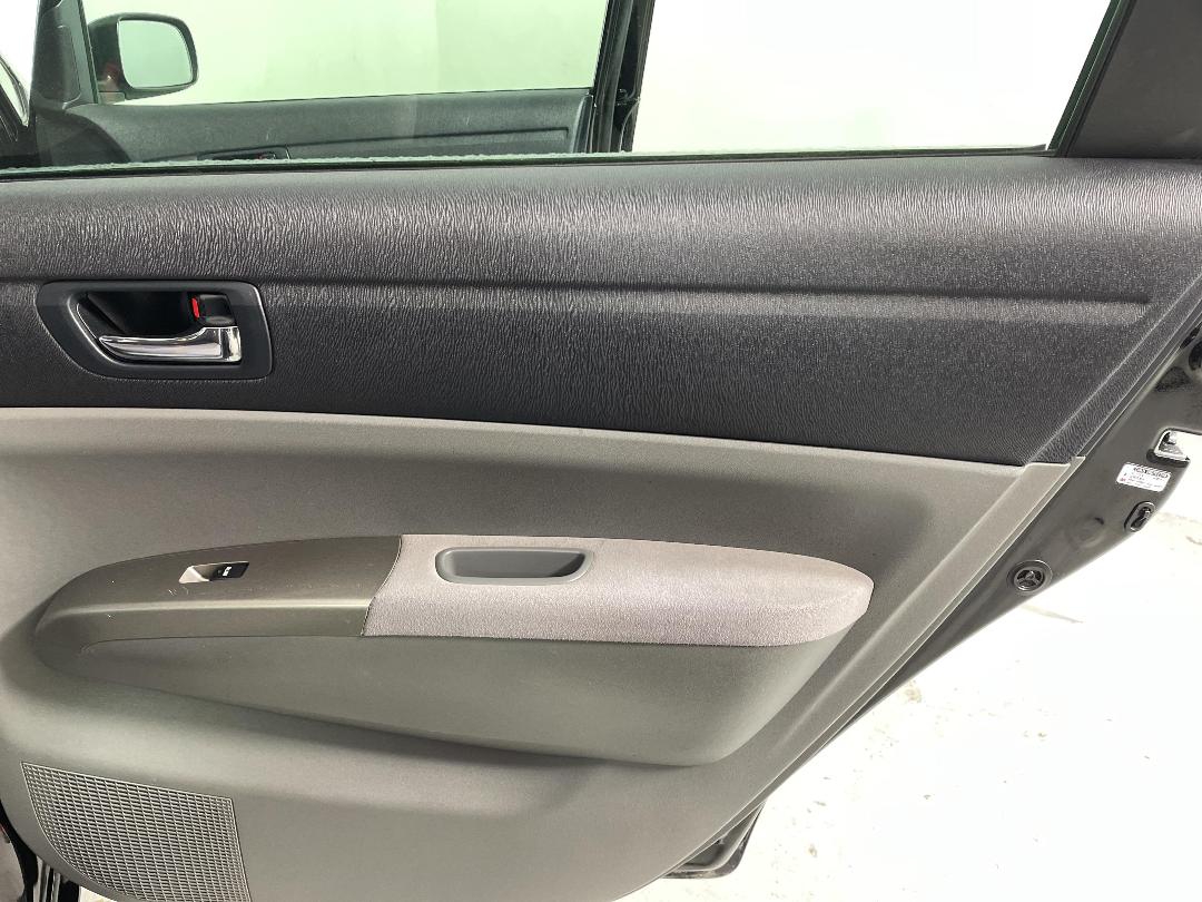 Photo '19' of Toyota Prius Photo '19' of Toyota Prius