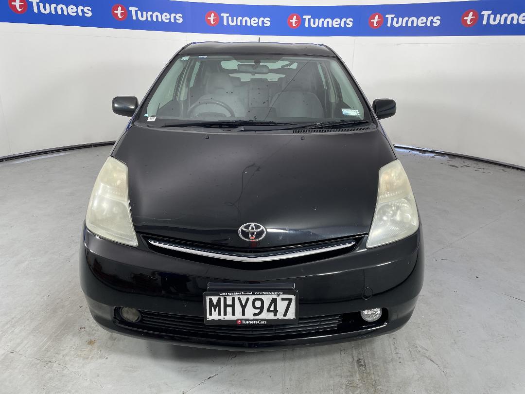 Photo '2' of Toyota Prius