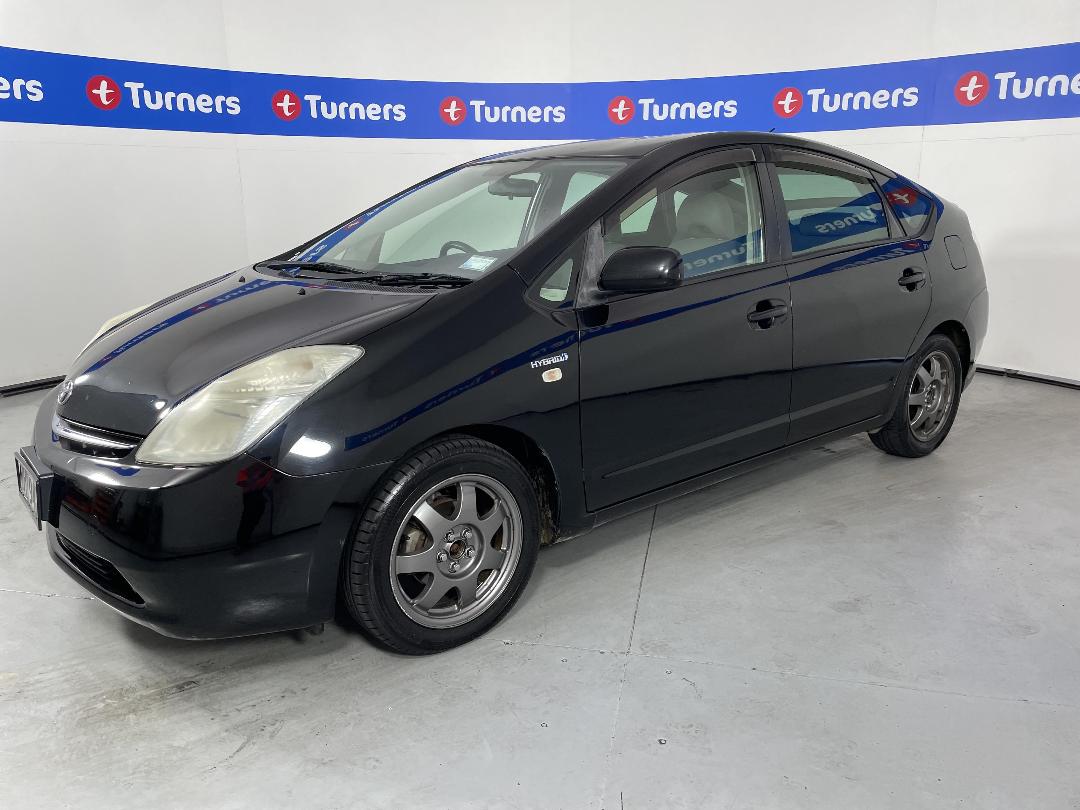 Photo '4' of Toyota Prius