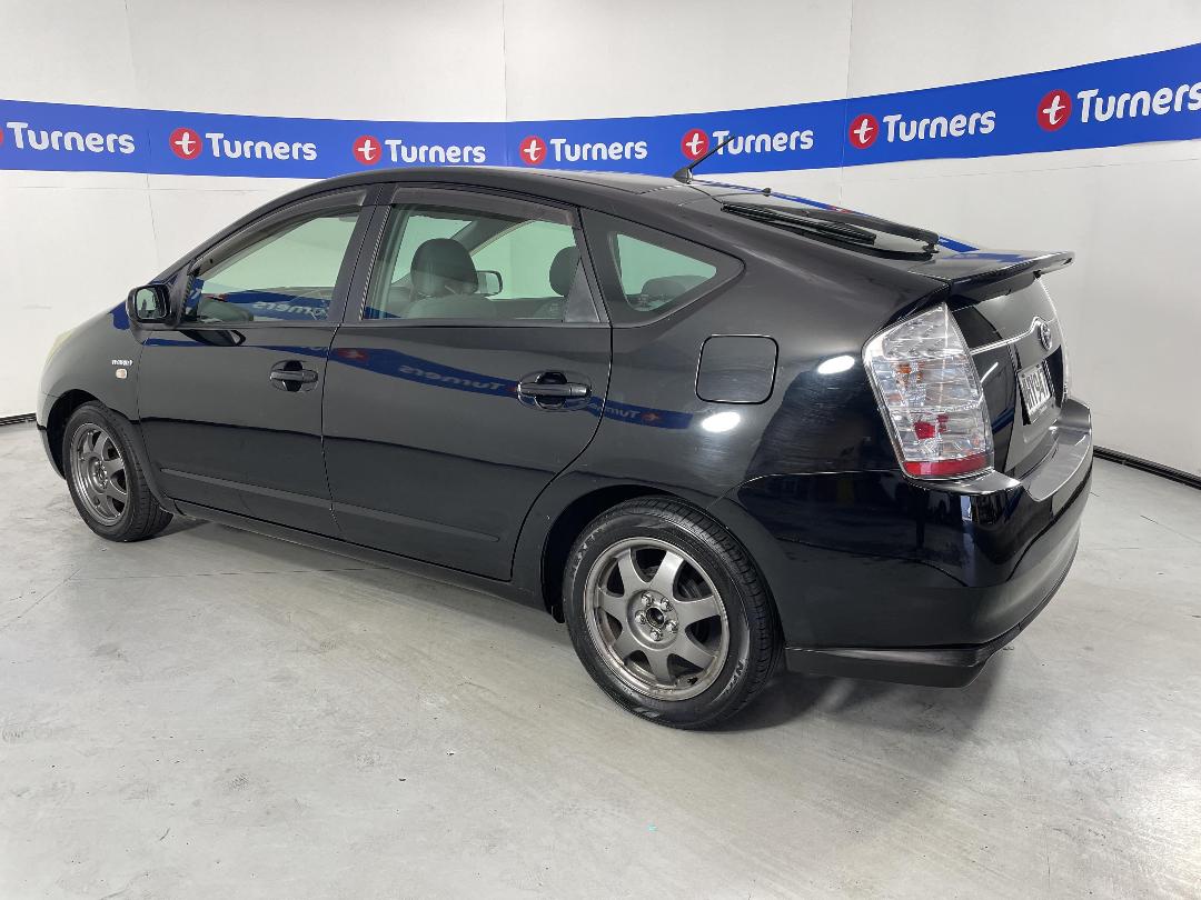 Photo '5' of Toyota Prius