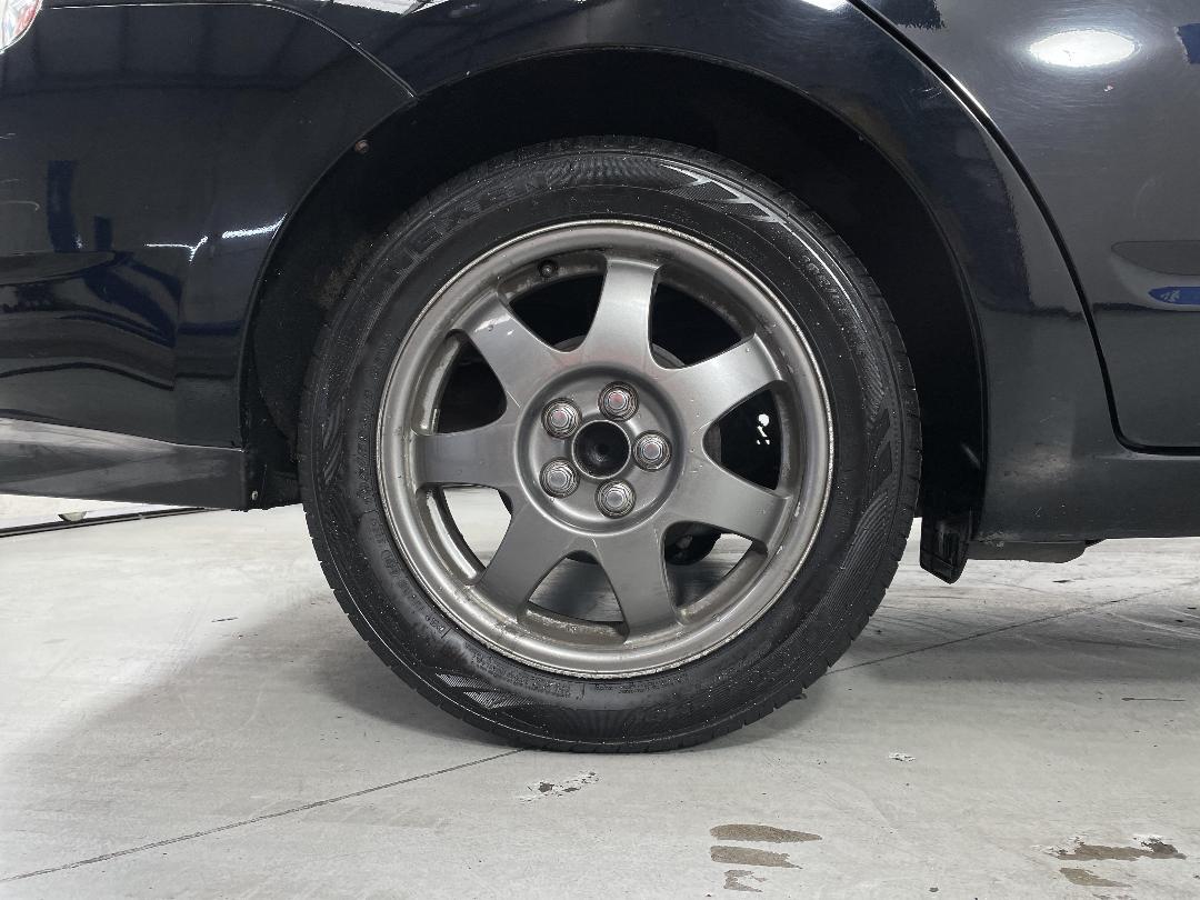 Photo '12' of Toyota Prius