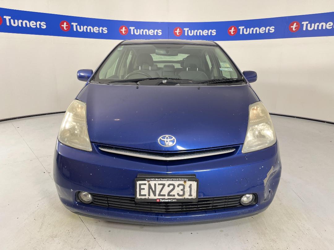 Photo '2' of Toyota Prius