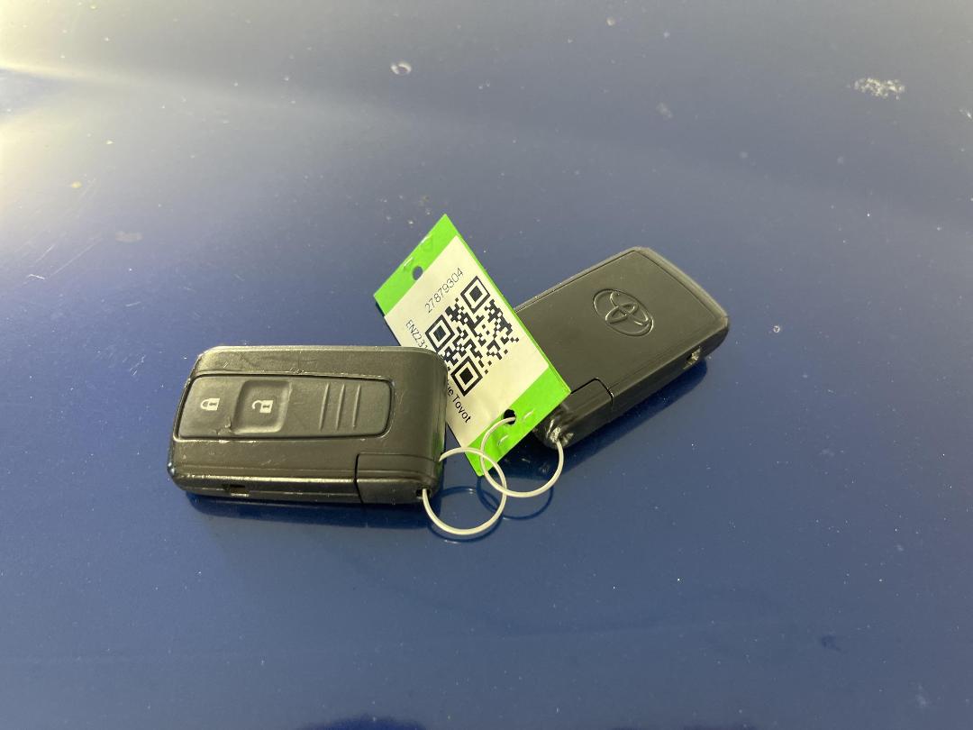 Photo '22' of Toyota Prius