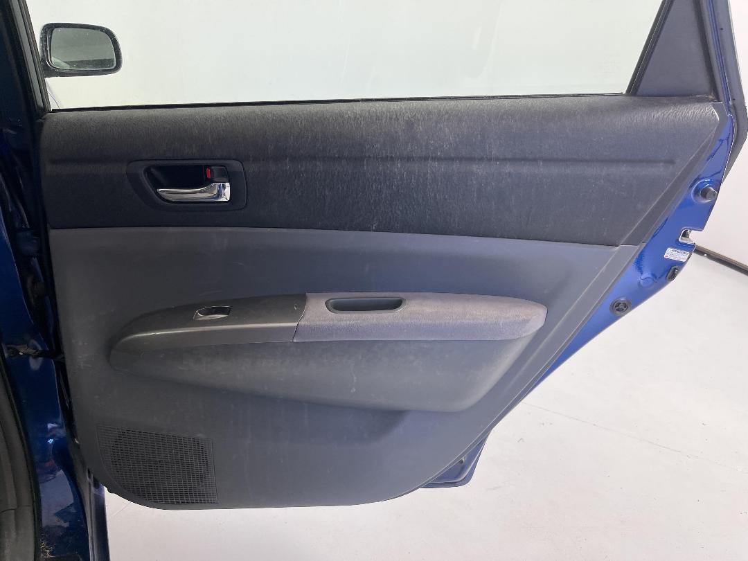 Photo '19' of Toyota Prius