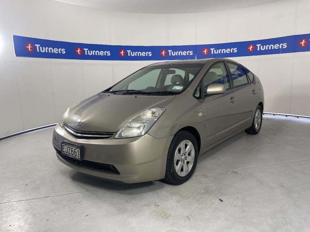 Photo '4' of Toyota Prius