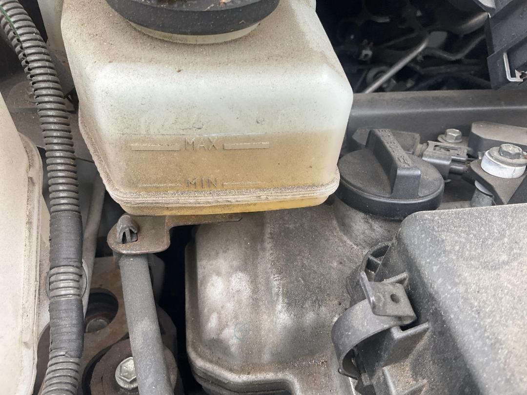 Photo '8' of Toyota Prius H5 E