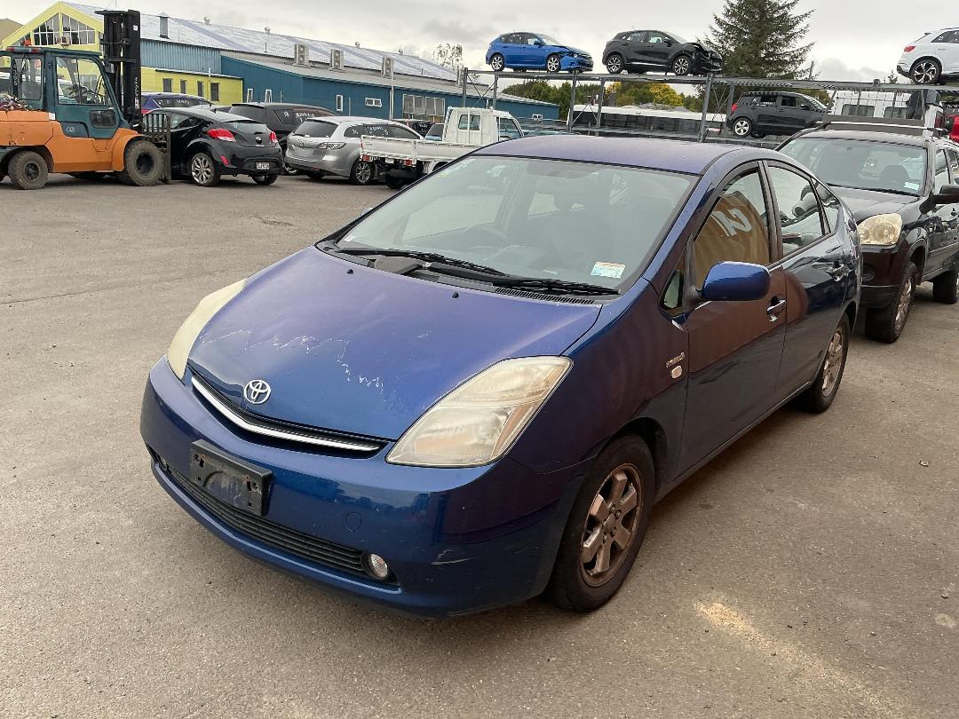 Photo '3' of Toyota Prius H5 E Photo '3' of Toyota Prius H5 E