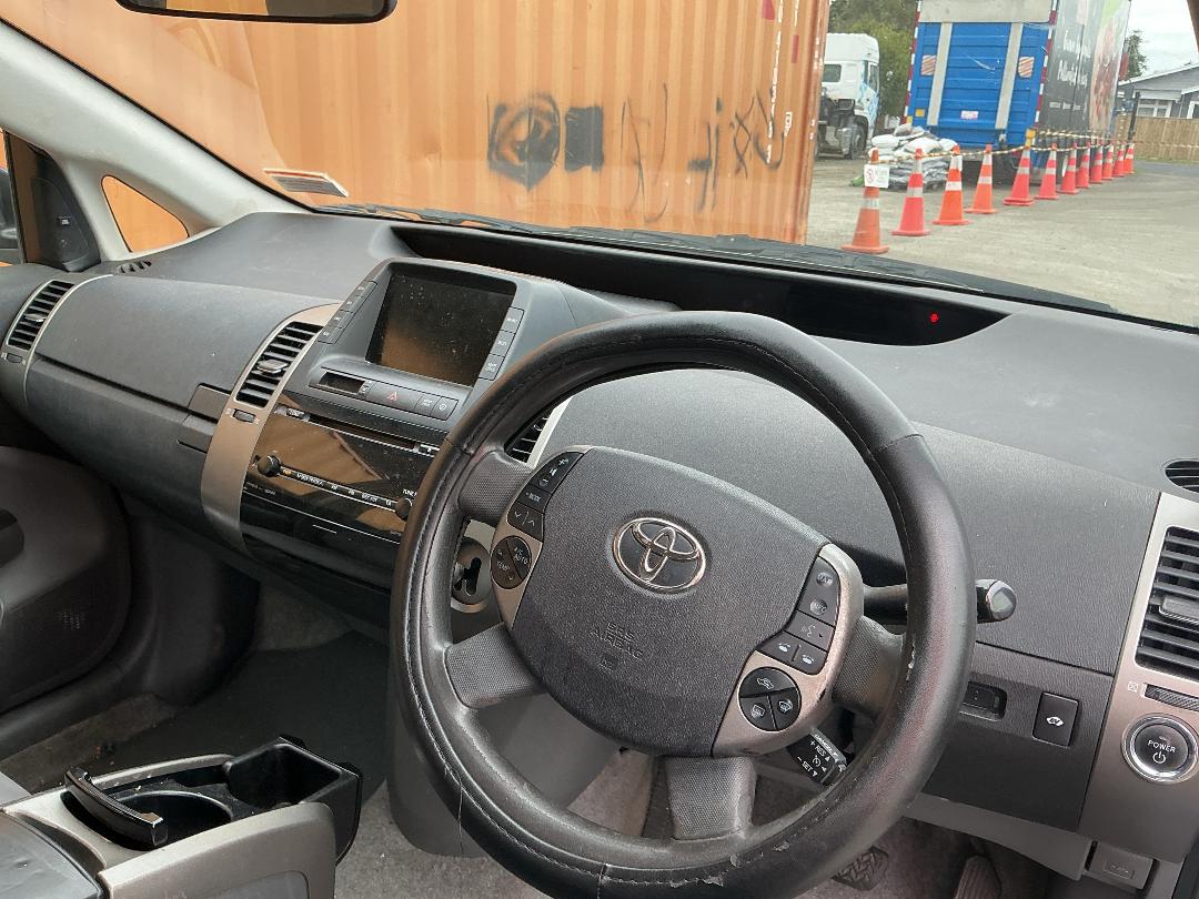 Photo '13' of Toyota Prius H5 E Photo '13' of Toyota Prius H5 E