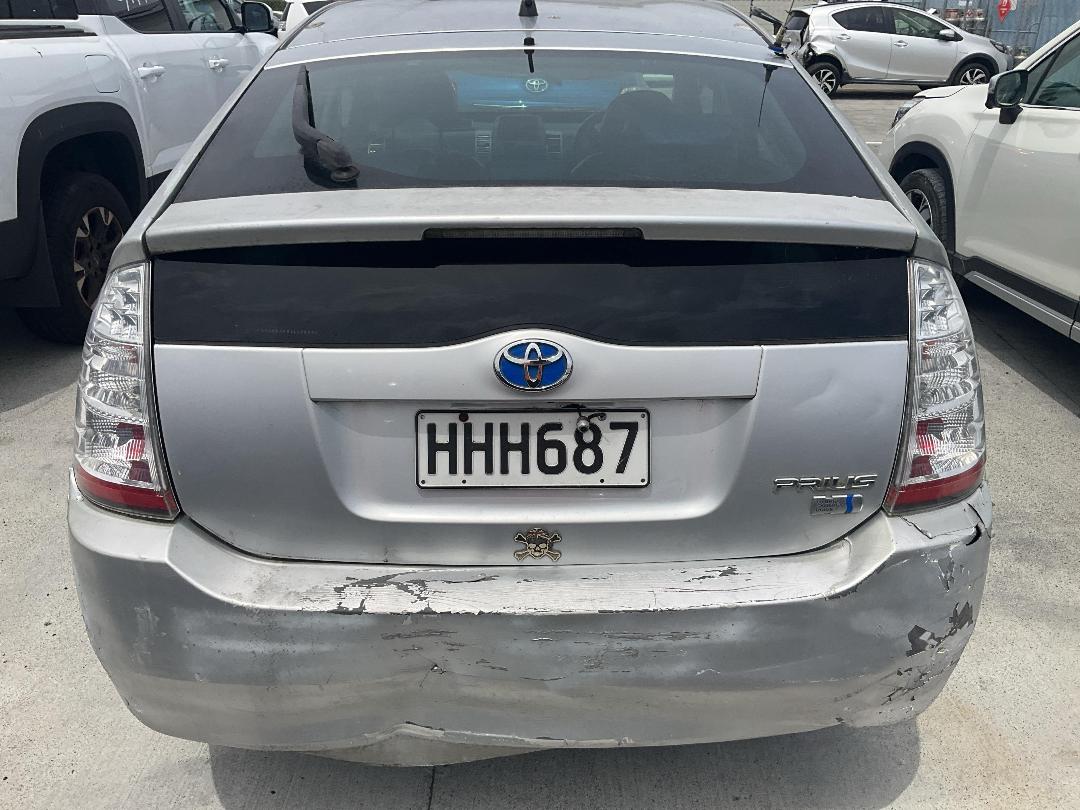 Photo '4' of Toyota Prius Hybrid Synergy Drive