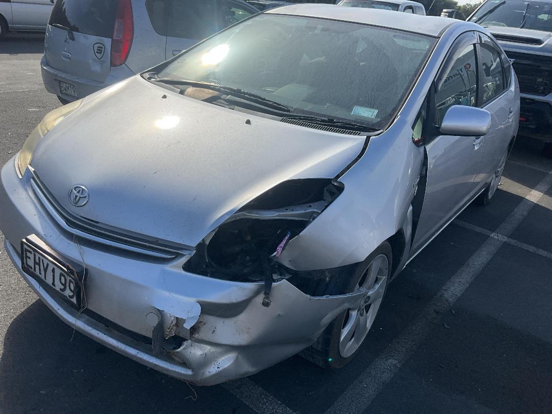 Photo '2' of Toyota Prius H5 E