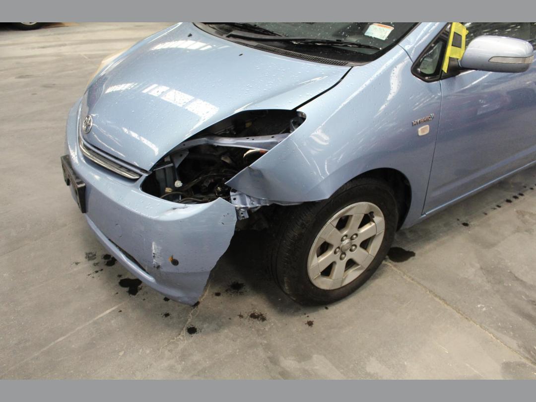 Photo '2' of Toyota Prius Hybrid