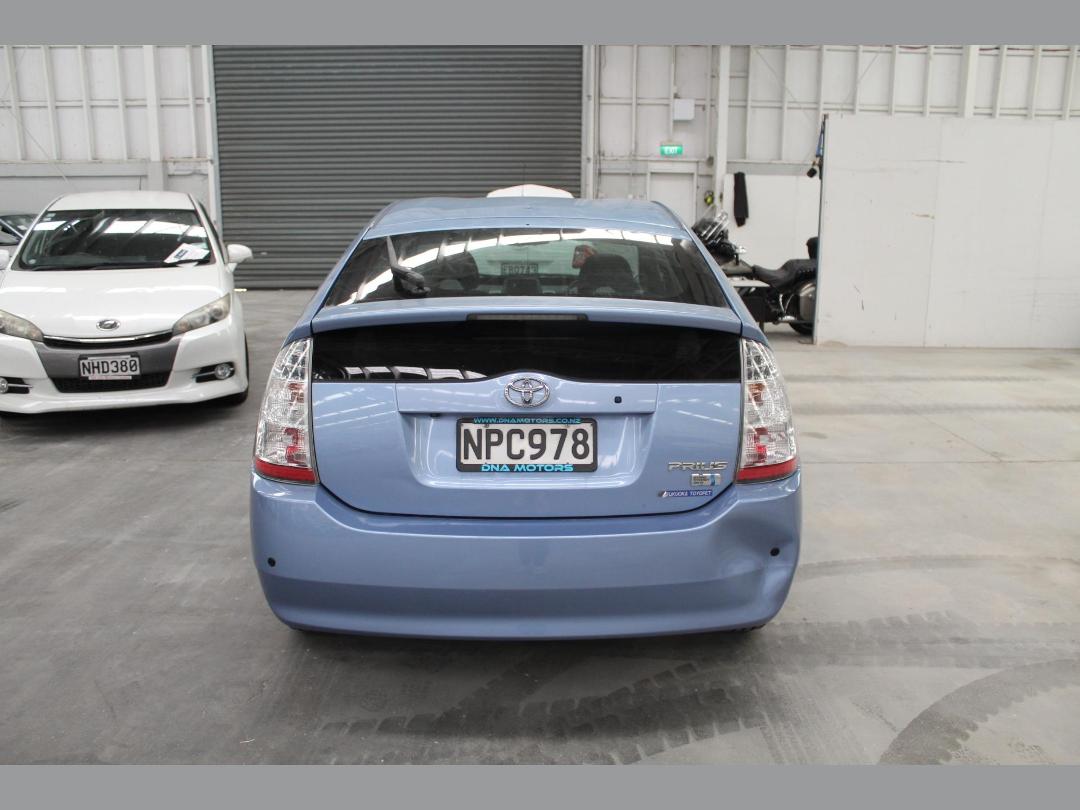 Photo '5' of Toyota Prius Hybrid