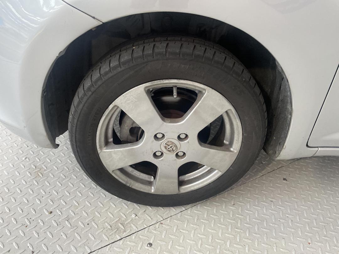 Photo '10' of Toyota Ractis