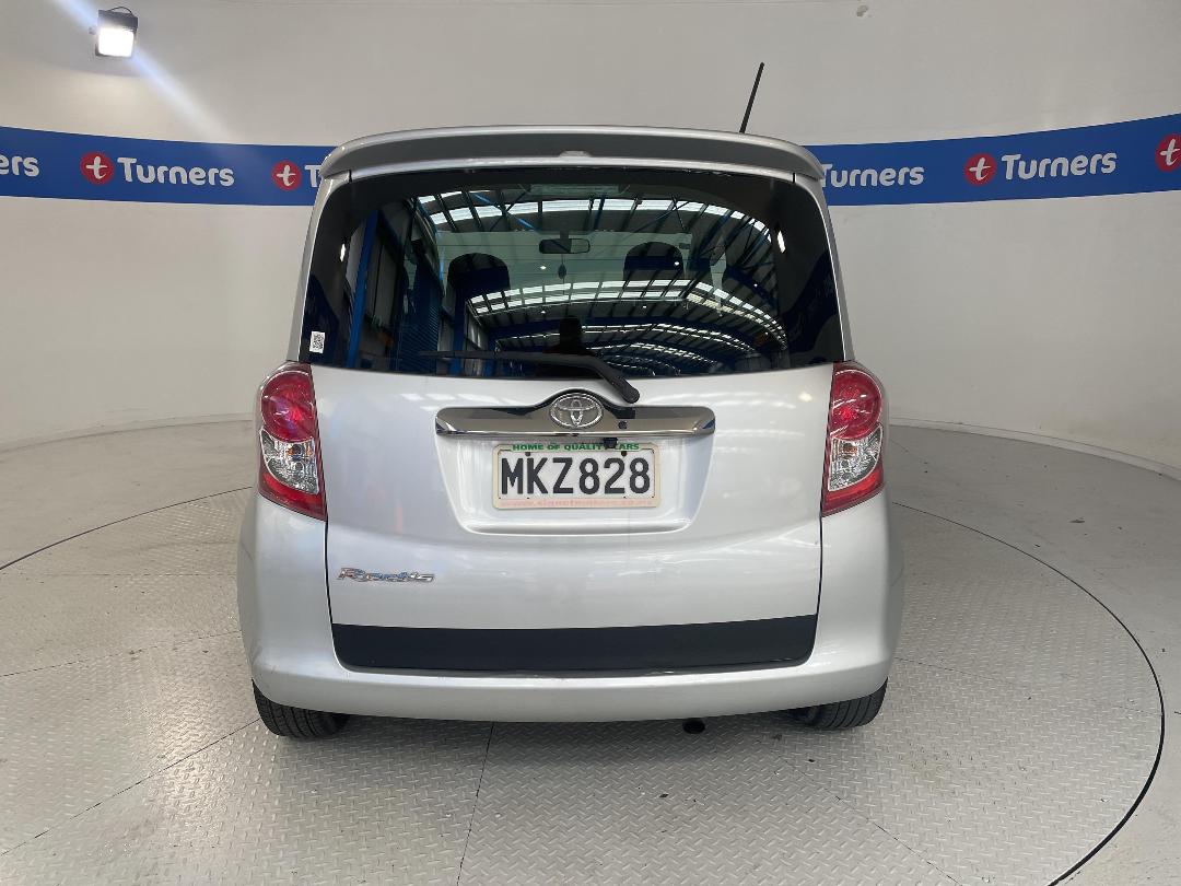 Photo '6' of Toyota Ractis