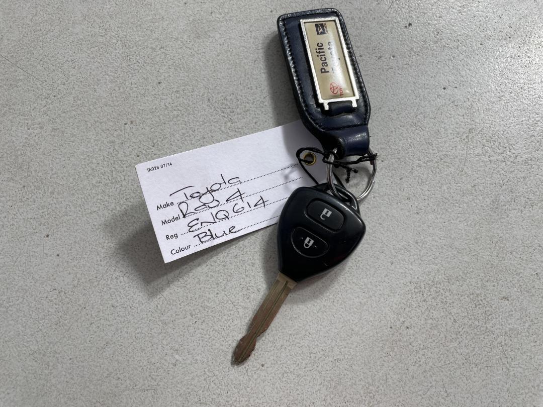 Photo '22' of Toyota Rav4