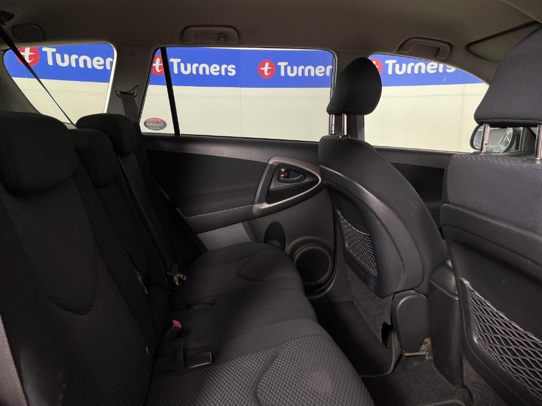 Photo '20' of Toyota Rav4