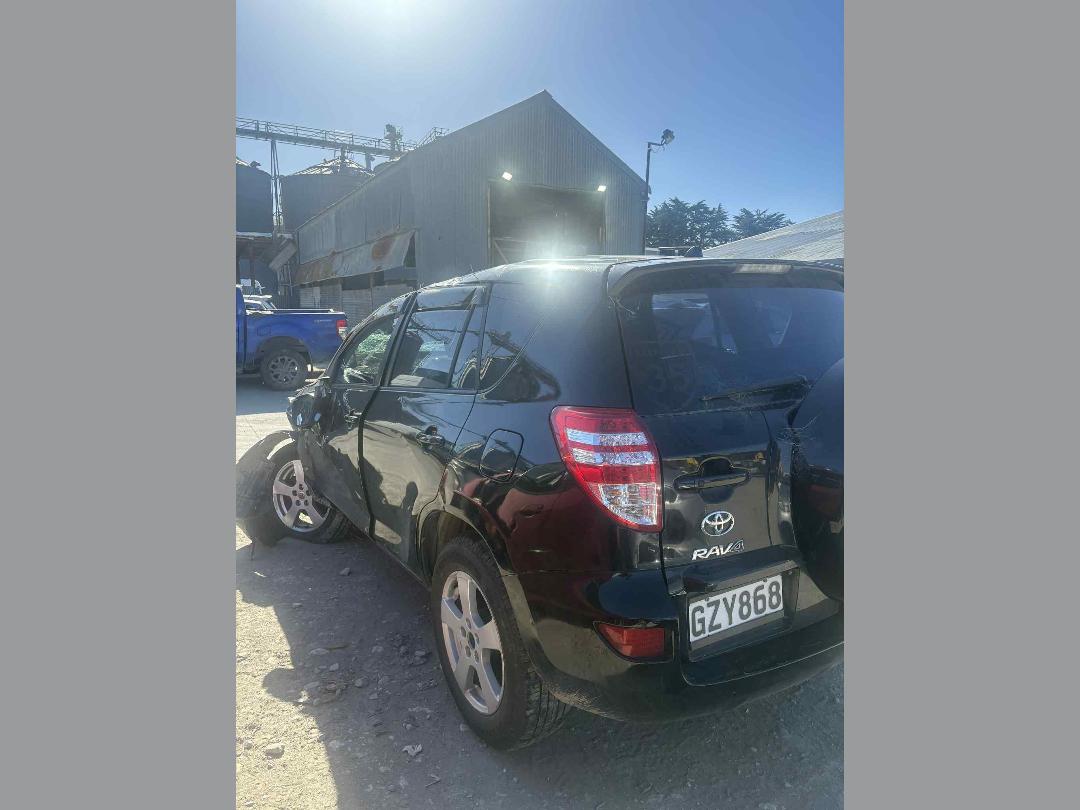 Photo '5' of Toyota Rav4 Photo '5' of Toyota Rav4