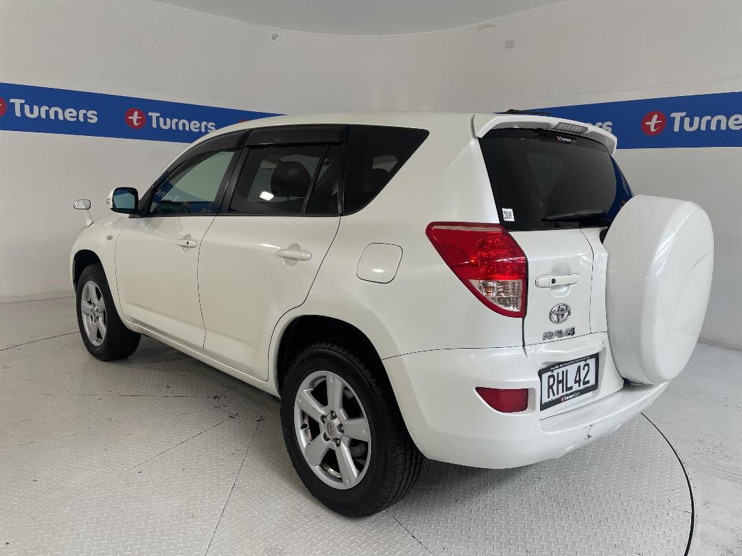 Photo '5' of Toyota Rav4