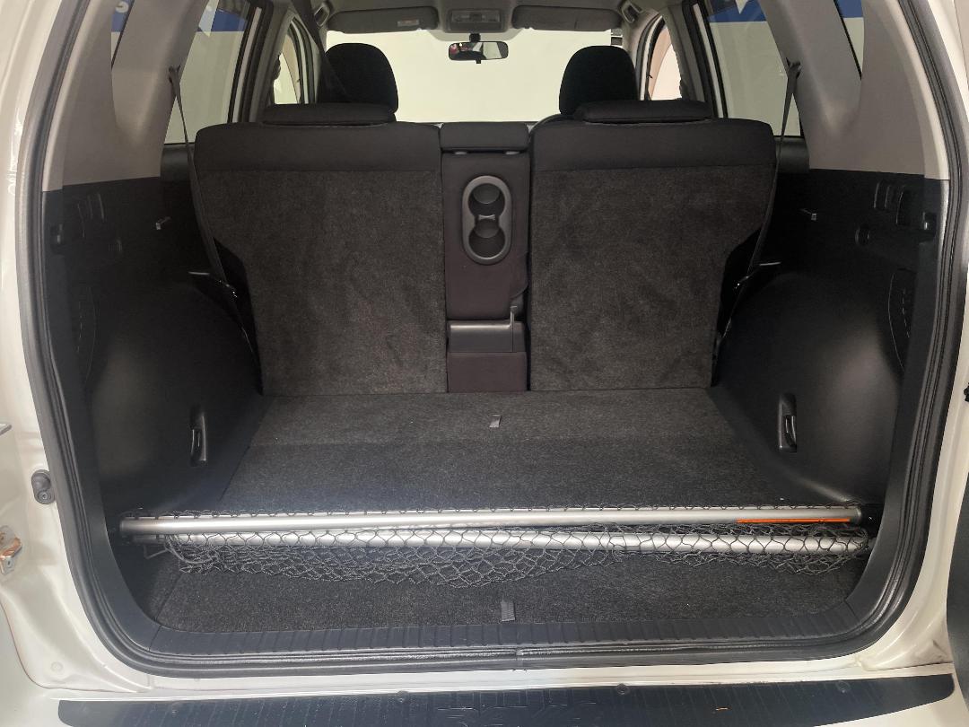 Photo '14' of Toyota Rav4