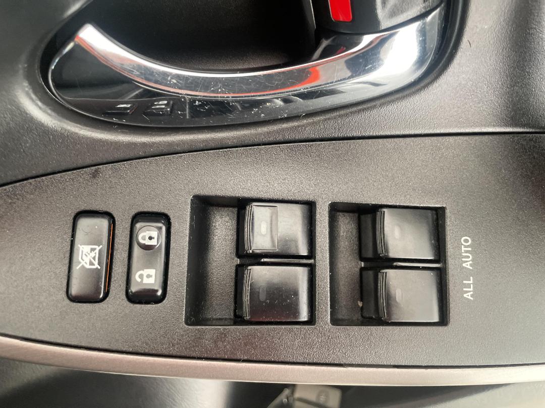 Photo '23' of Toyota Rav4