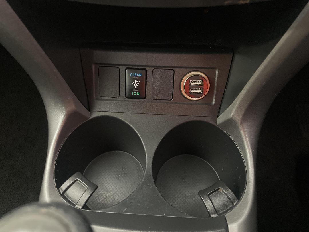 Photo '28' of Toyota Rav4