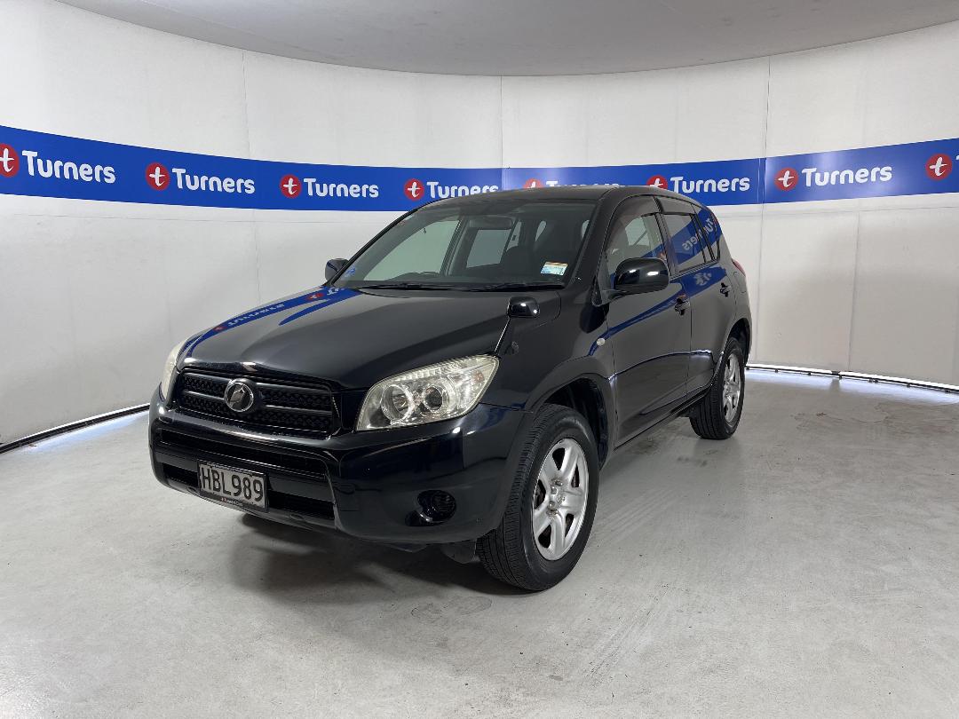 Photo '4' of Toyota Rav4 Photo '4' of Toyota Rav4