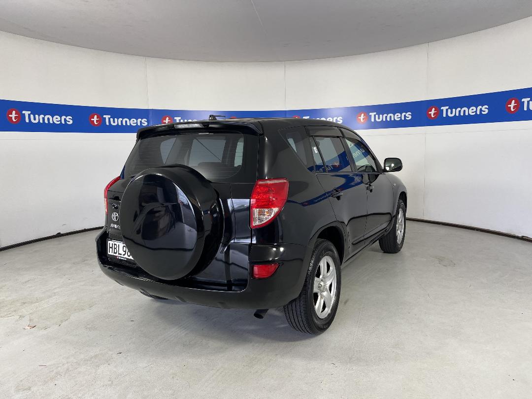 Photo '7' of Toyota Rav4 Photo '7' of Toyota Rav4