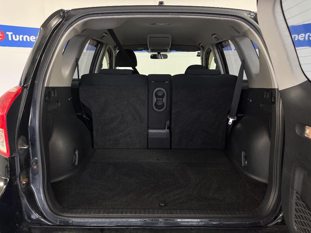 Photo '14' of Toyota Rav4 Photo '14' of Toyota Rav4