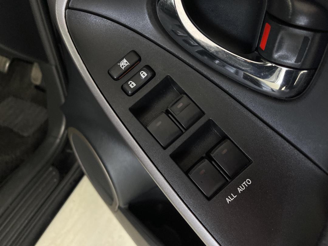 Photo '23' of Toyota Rav4 Photo '23' of Toyota Rav4