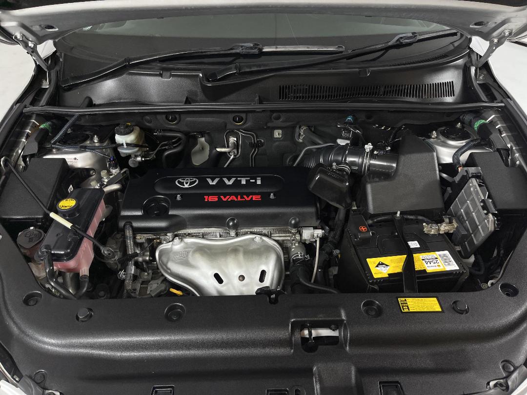 Photo '13' of Toyota Rav4 Photo '13' of Toyota Rav4