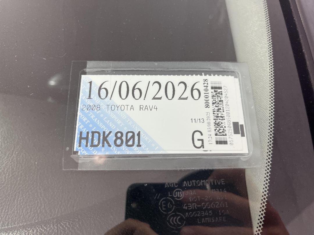 Photo '24' of Toyota Rav4 Photo '24' of Toyota Rav4