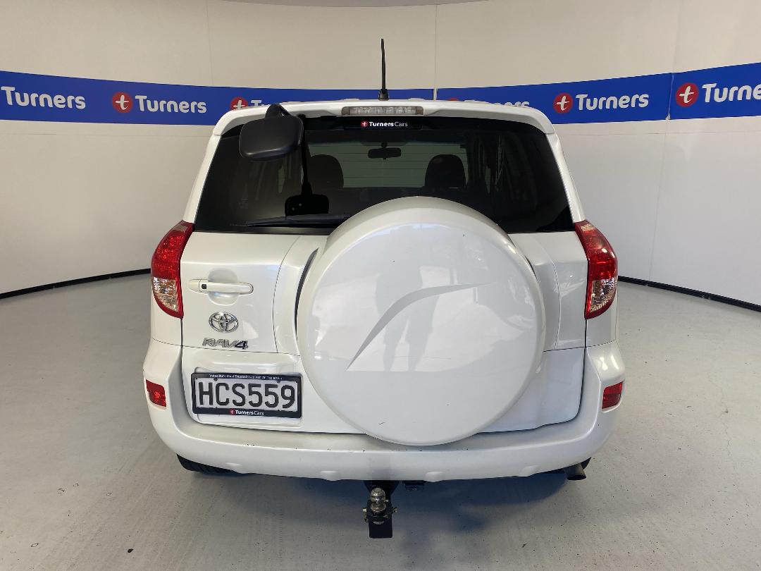 Photo '6' of Toyota Rav4