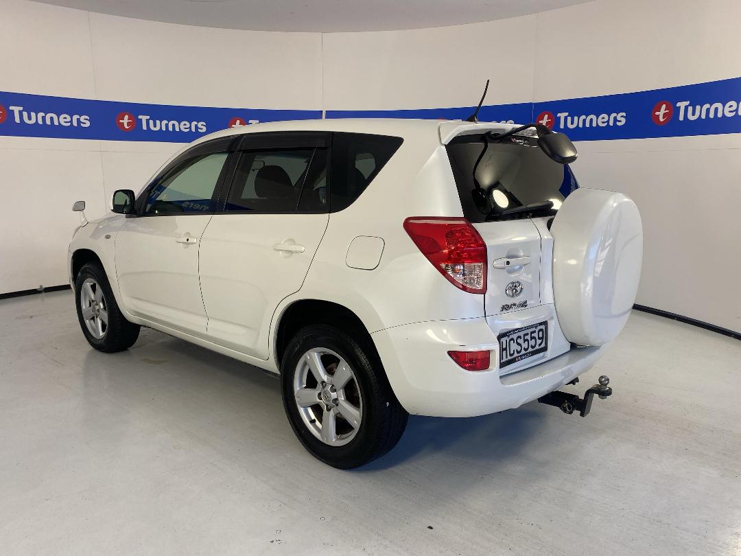 Photo '5' of Toyota Rav4