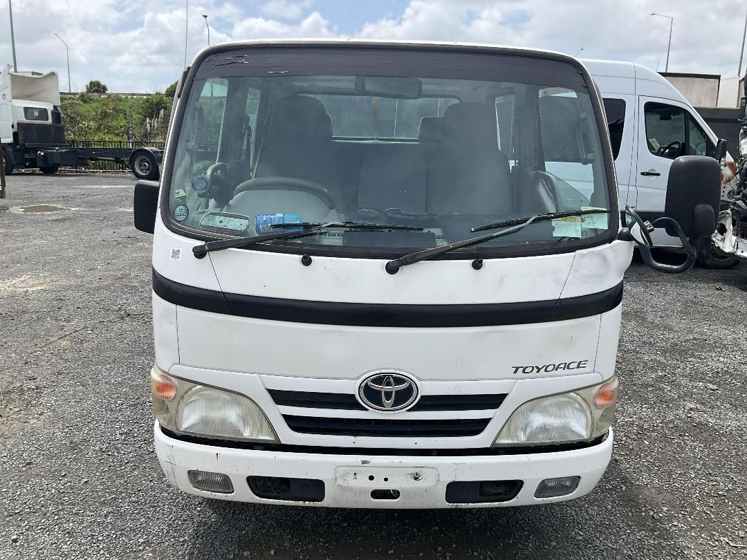 Photo '9' of Toyota Toyoace Flat Deck Photo '9' of Toyota Toyoace Flat Deck
