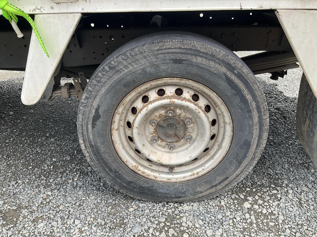 Photo '19' of Toyota Toyoace Flat Deck Photo '19' of Toyota Toyoace Flat Deck