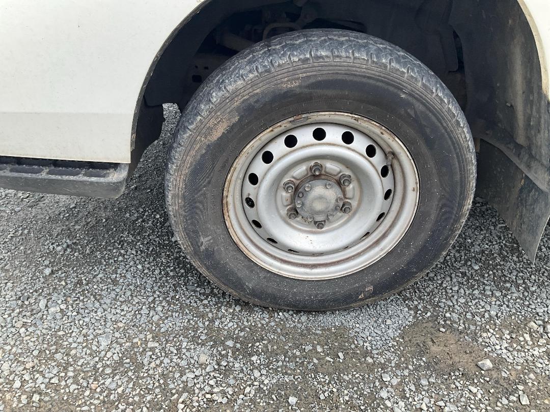 Photo '20' of Toyota Toyoace Flat Deck Photo '20' of Toyota Toyoace Flat Deck