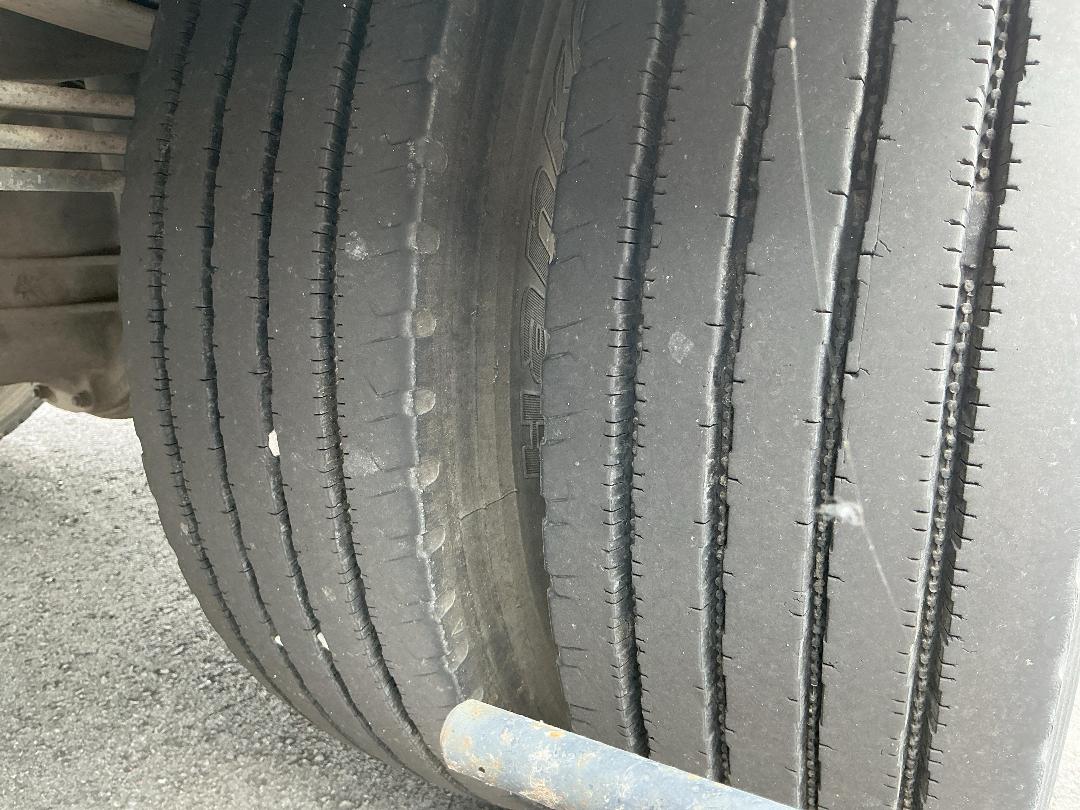 Photo '23' of Toyota Toyoace Bottle Body