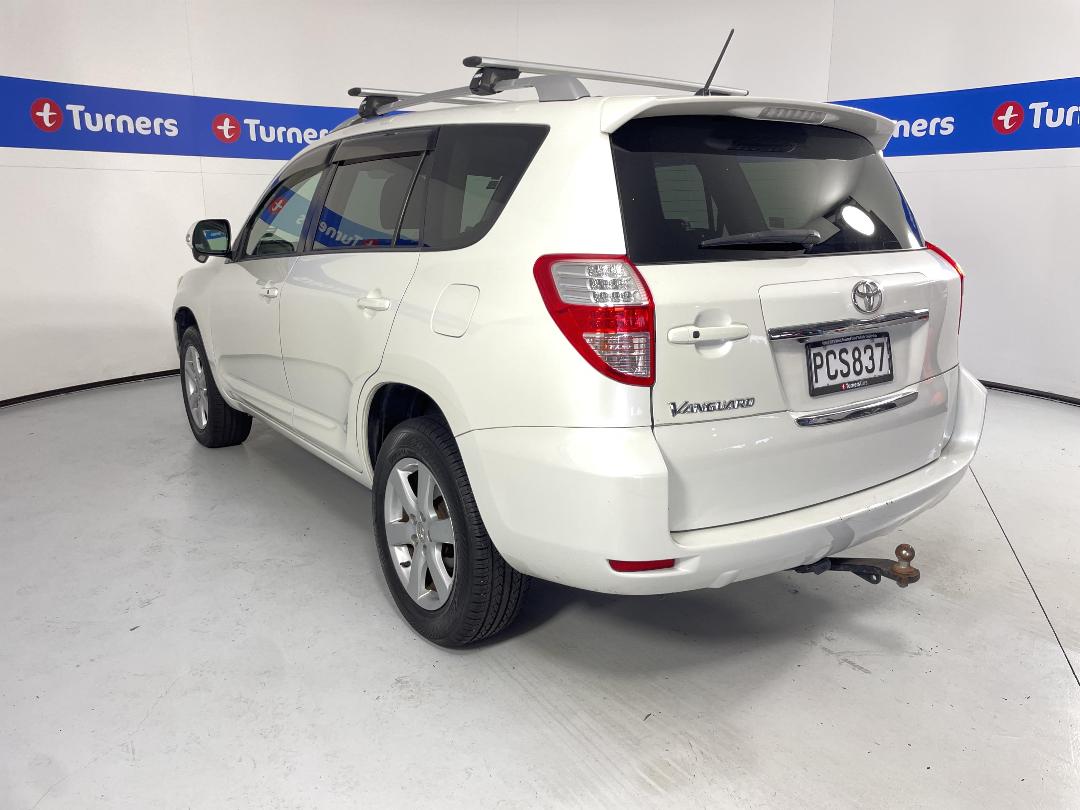 Photo '5' of Toyota Vanguard