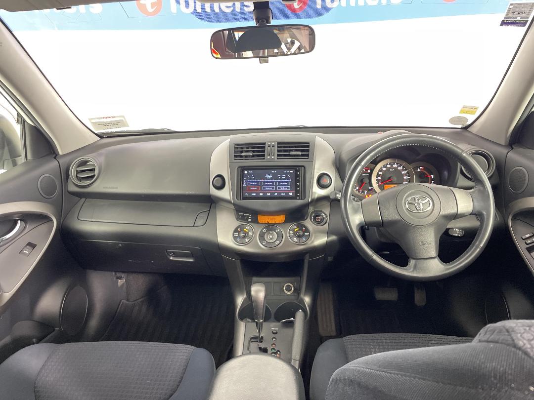 Photo '17' of Toyota Vanguard