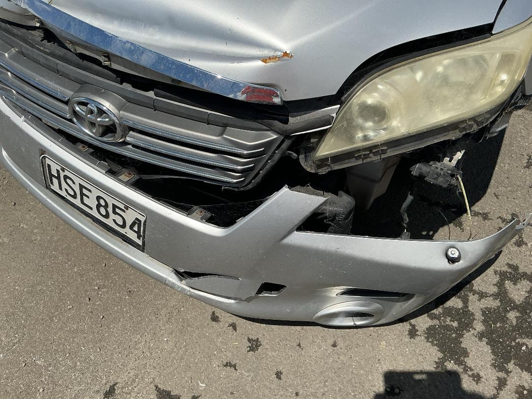 Photo '9' of Toyota Vanguard