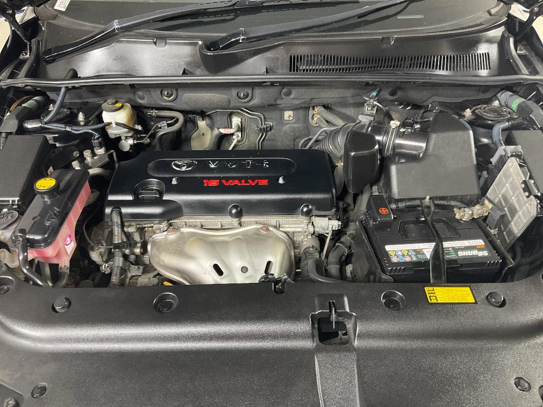 Photo '13' of Toyota Vanguard