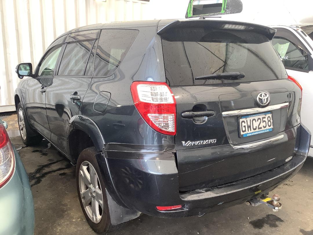 Photo '4' of Toyota Vanguard Photo '4' of Toyota Vanguard