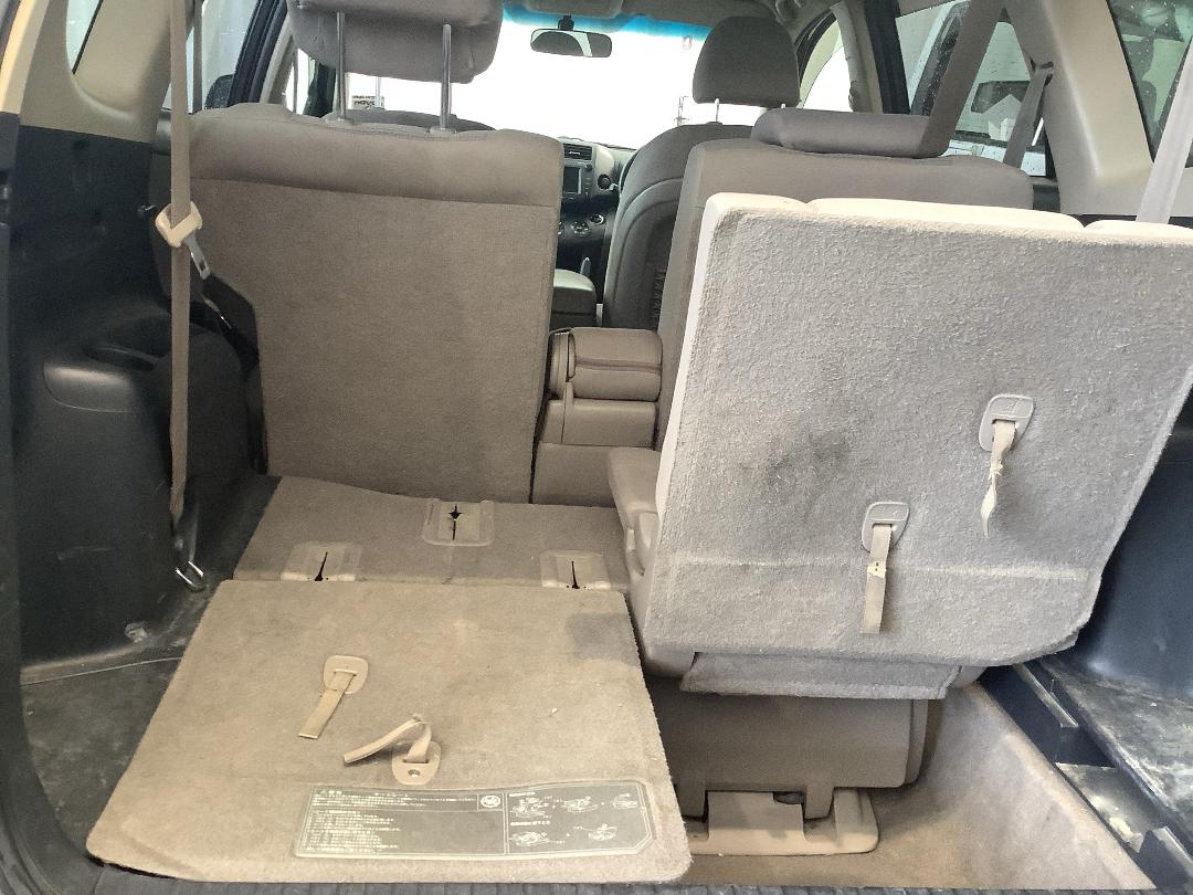 Photo '6' of Toyota Vanguard Photo '6' of Toyota Vanguard