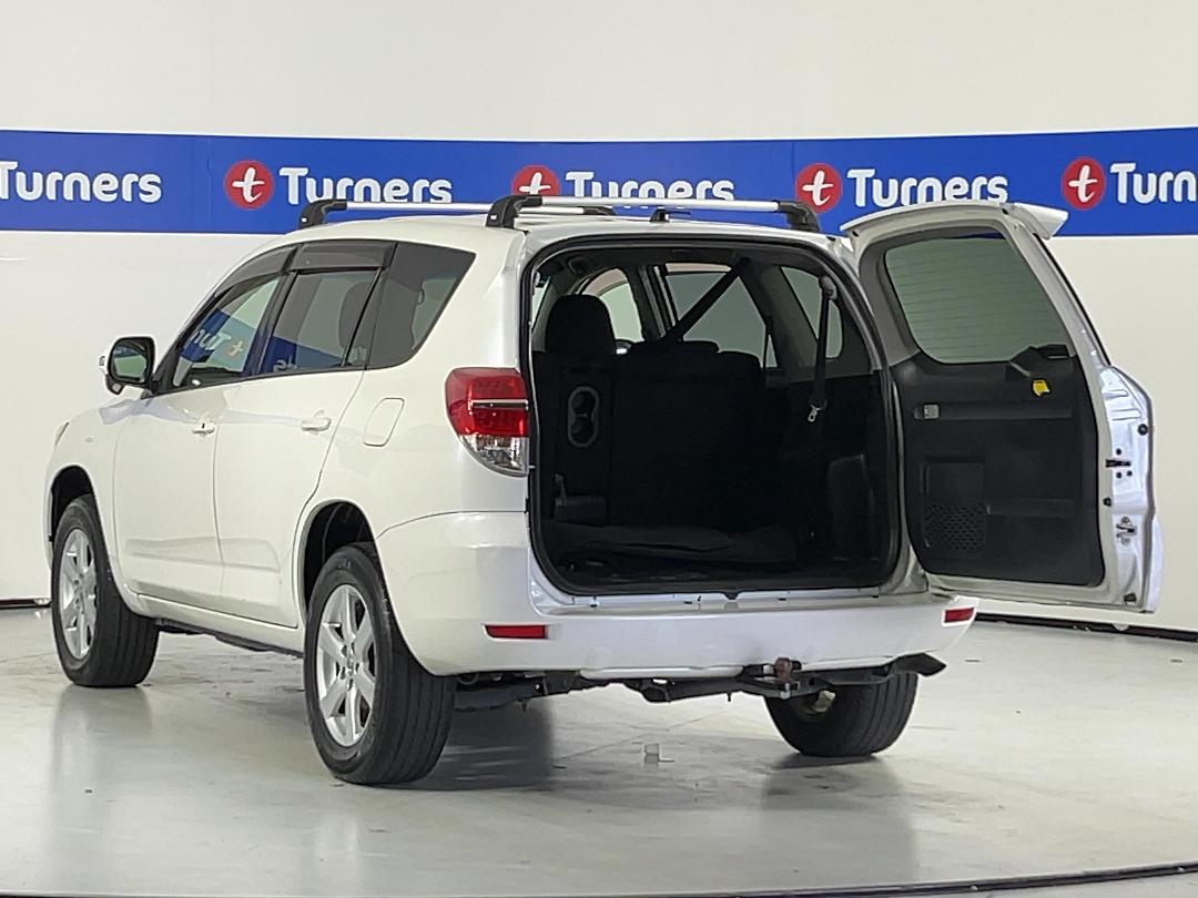 Photo '23' of Toyota Vanguard Photo '23' of Toyota Vanguard