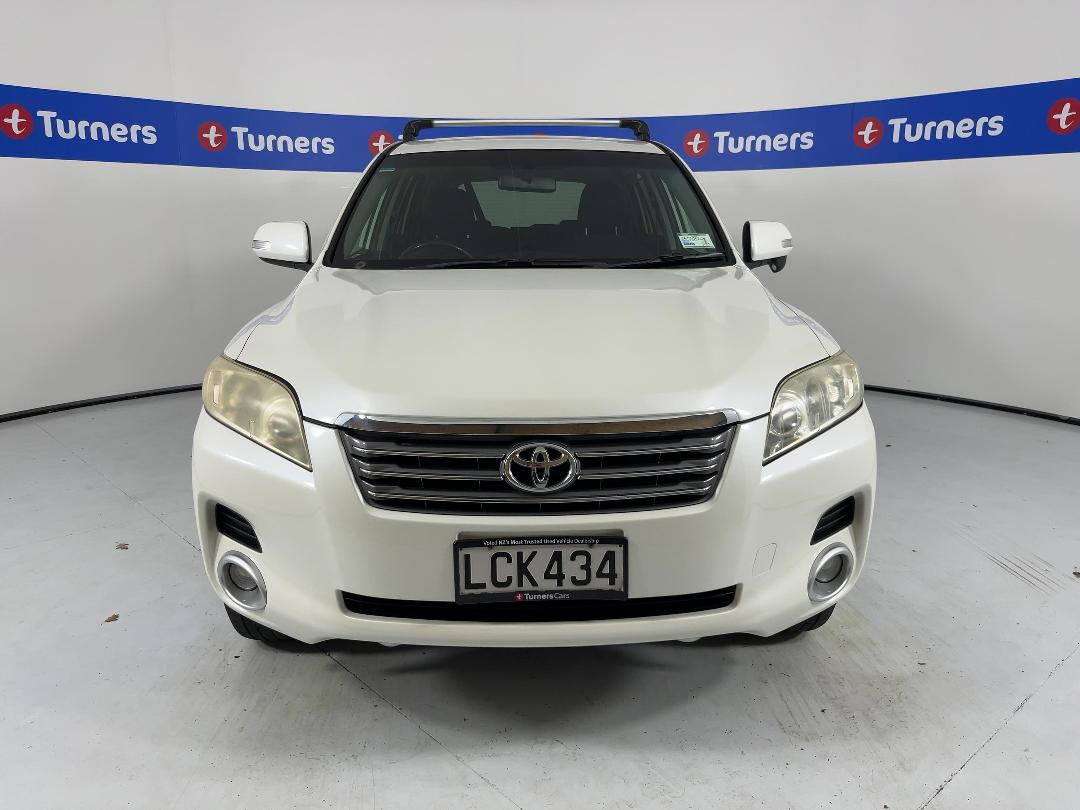 Photo '2' of Toyota Vanguard Photo '2' of Toyota Vanguard