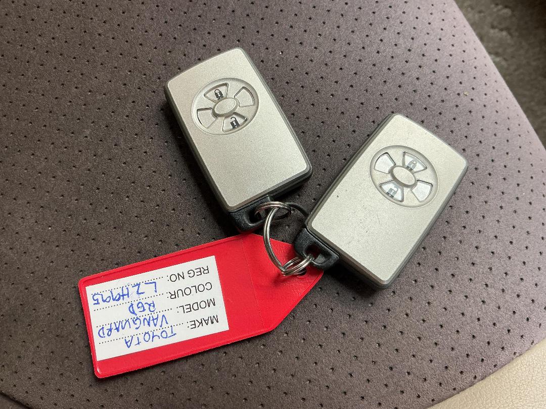 Photo '22' of Toyota Vanguard Photo '22' of Toyota Vanguard