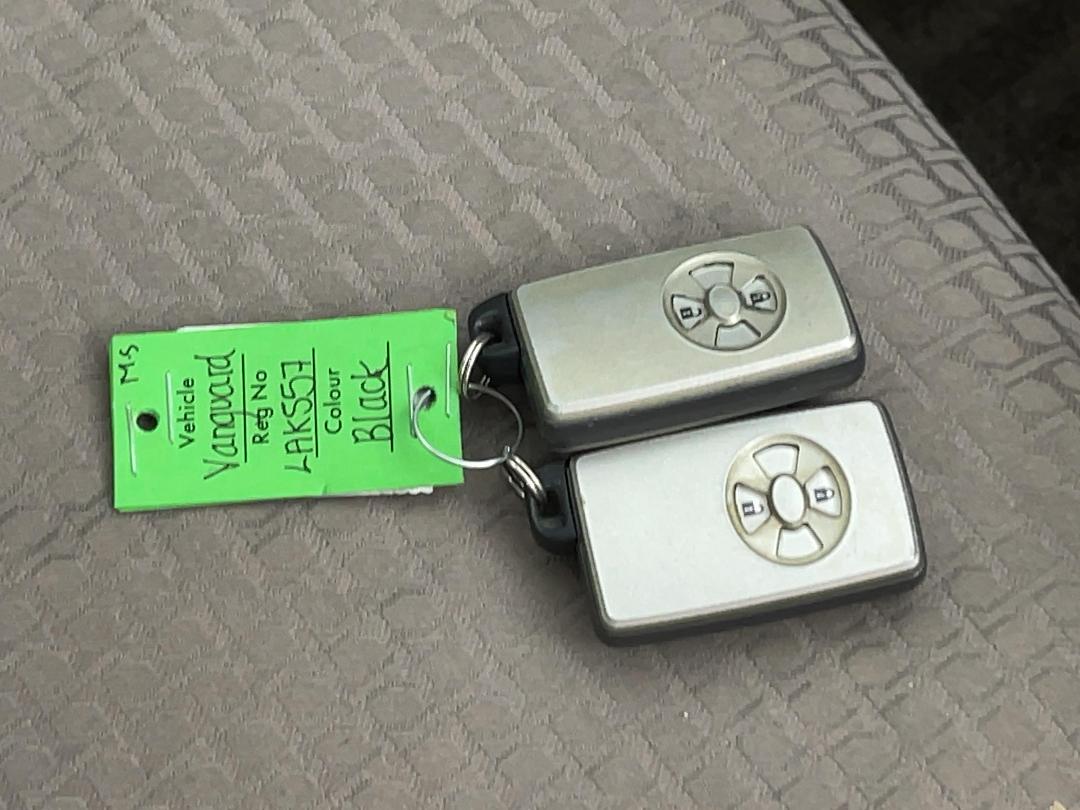 Photo '22' of Toyota Vanguard