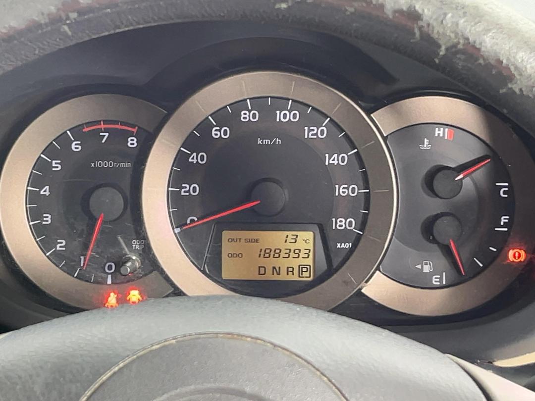 Photo '21' of Toyota Vanguard